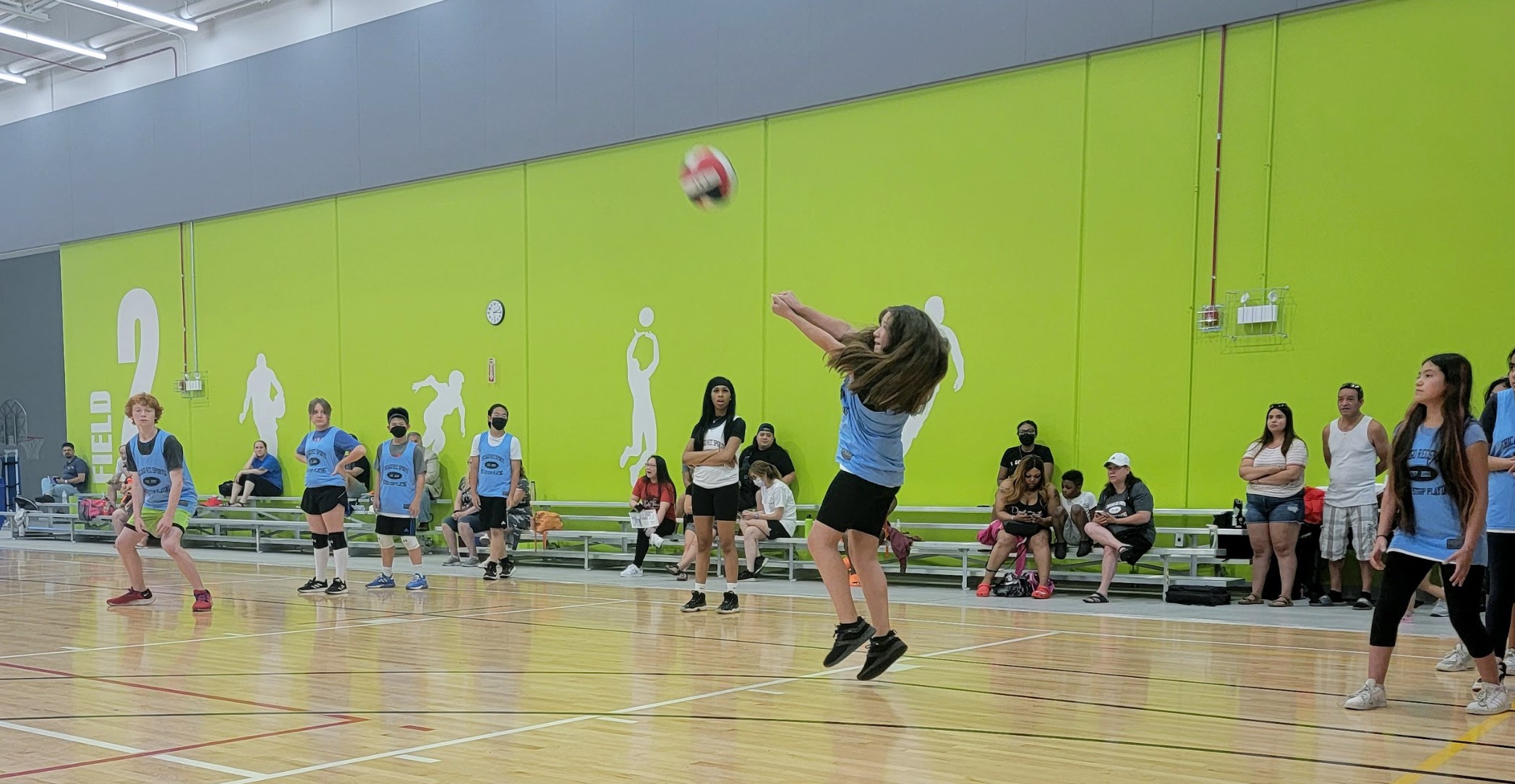 Kids volleyball with Chicago Rec Sports